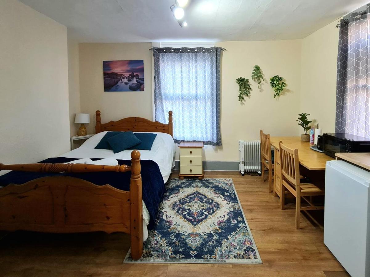 Lovely Private Room Near Central London Exterior foto