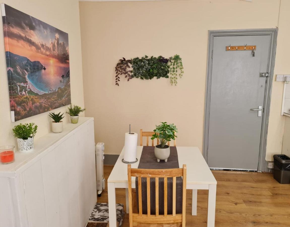 Lovely Private Room Near Central London Exterior foto