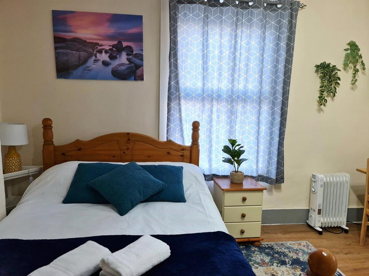 Lovely Private Room Near Central London Exterior foto