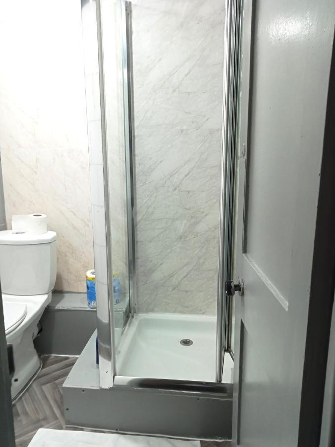 Lovely Private Room Near Central London Exterior foto